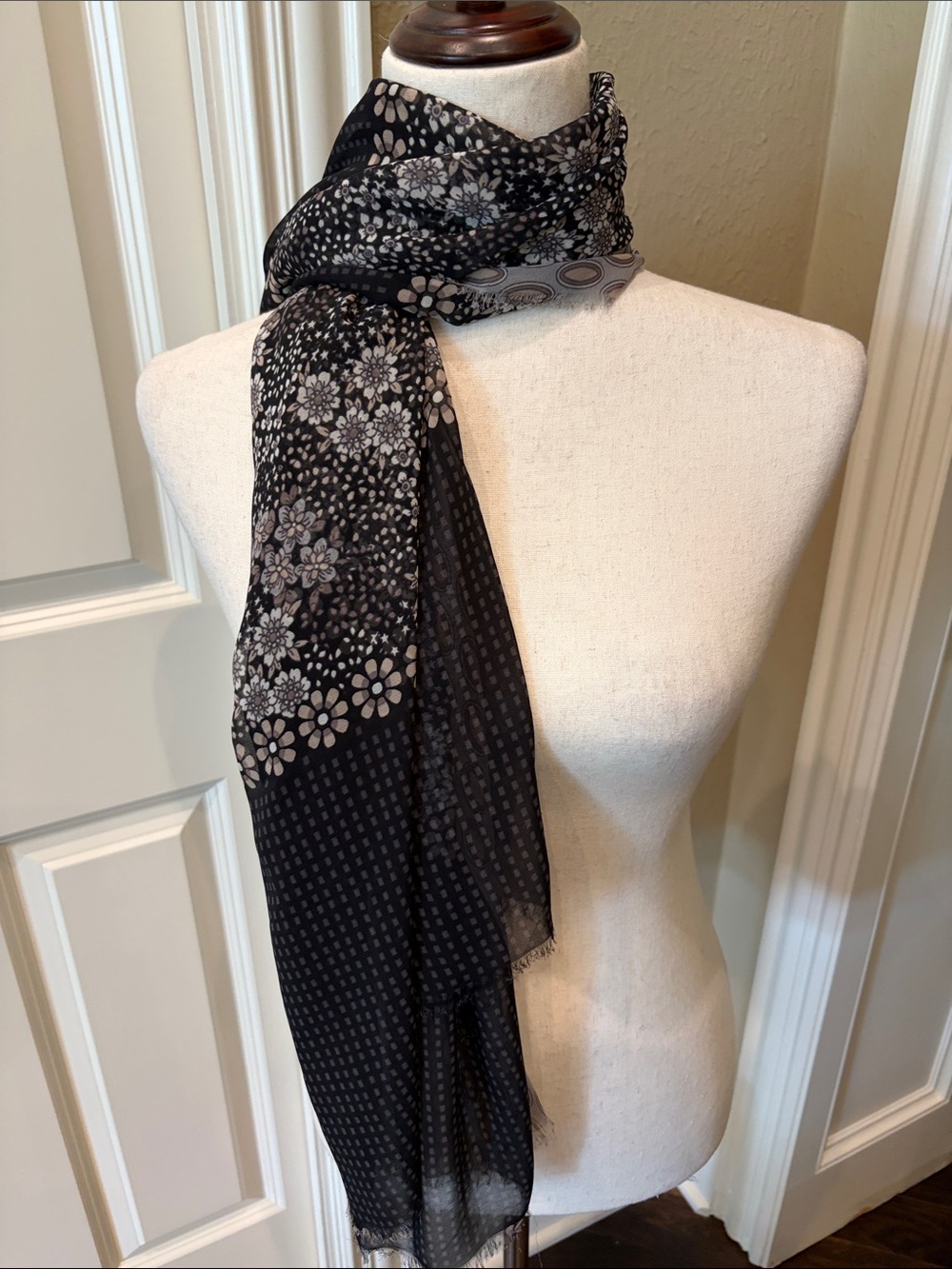 Vintage Square Multi Patterned Scarf Eyelash Trim